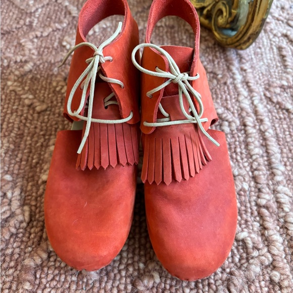 Poppy red Bryr Clogs size 37 - Picture 3 of 13